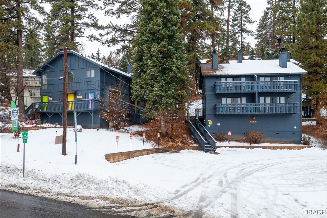 1274 Clubview Drive Property Photo 3