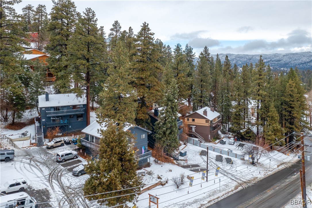 1274 Clubview Drive Property Photo 6