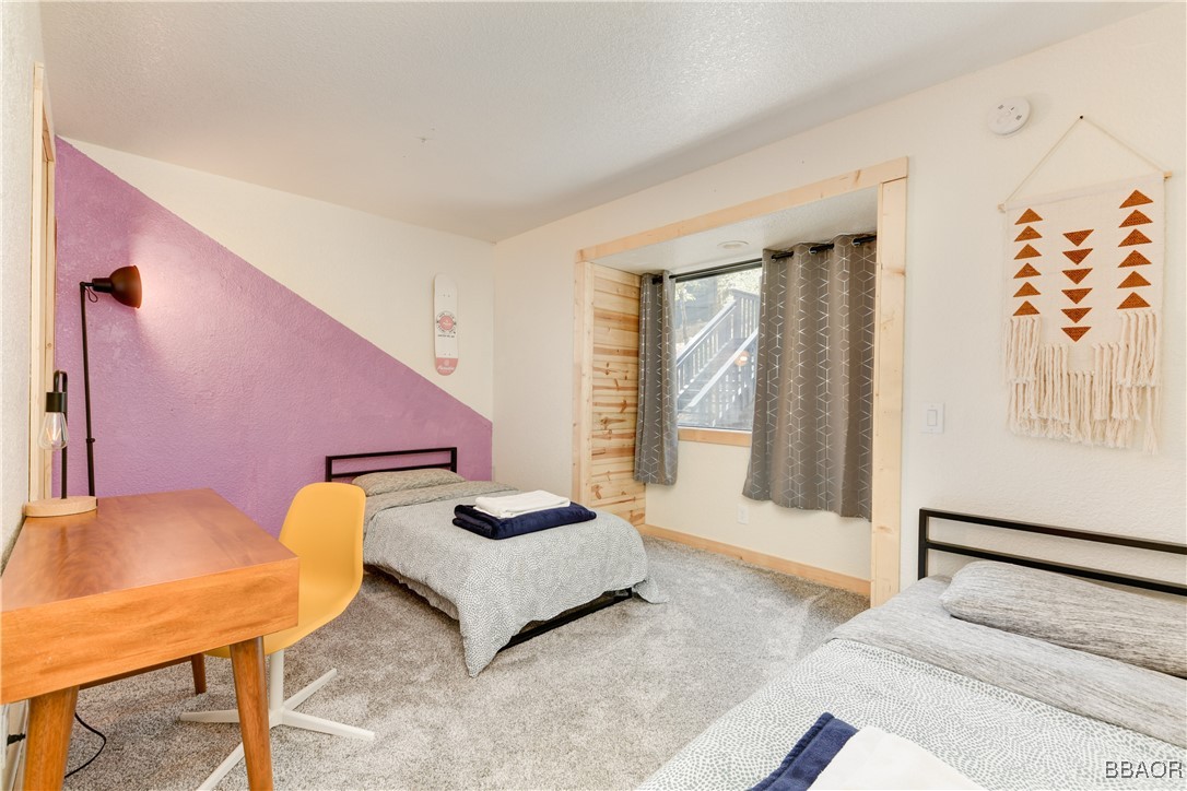 1274 Clubview Drive Property Photo 14