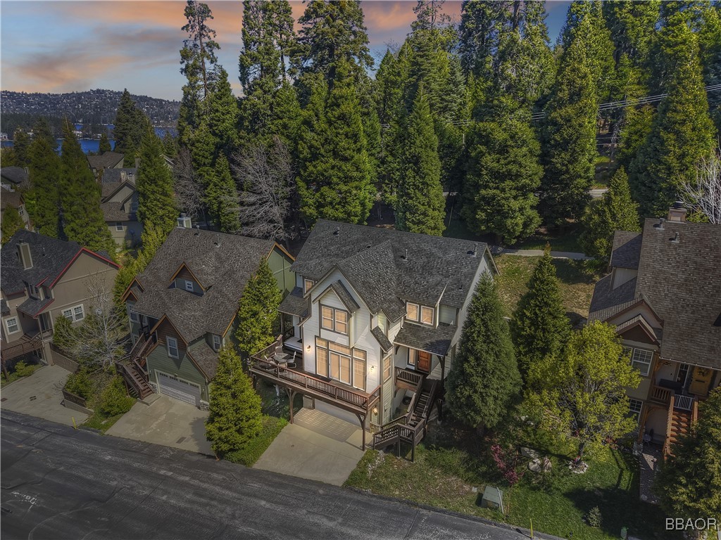 455 Clearwater Lane Property Photo