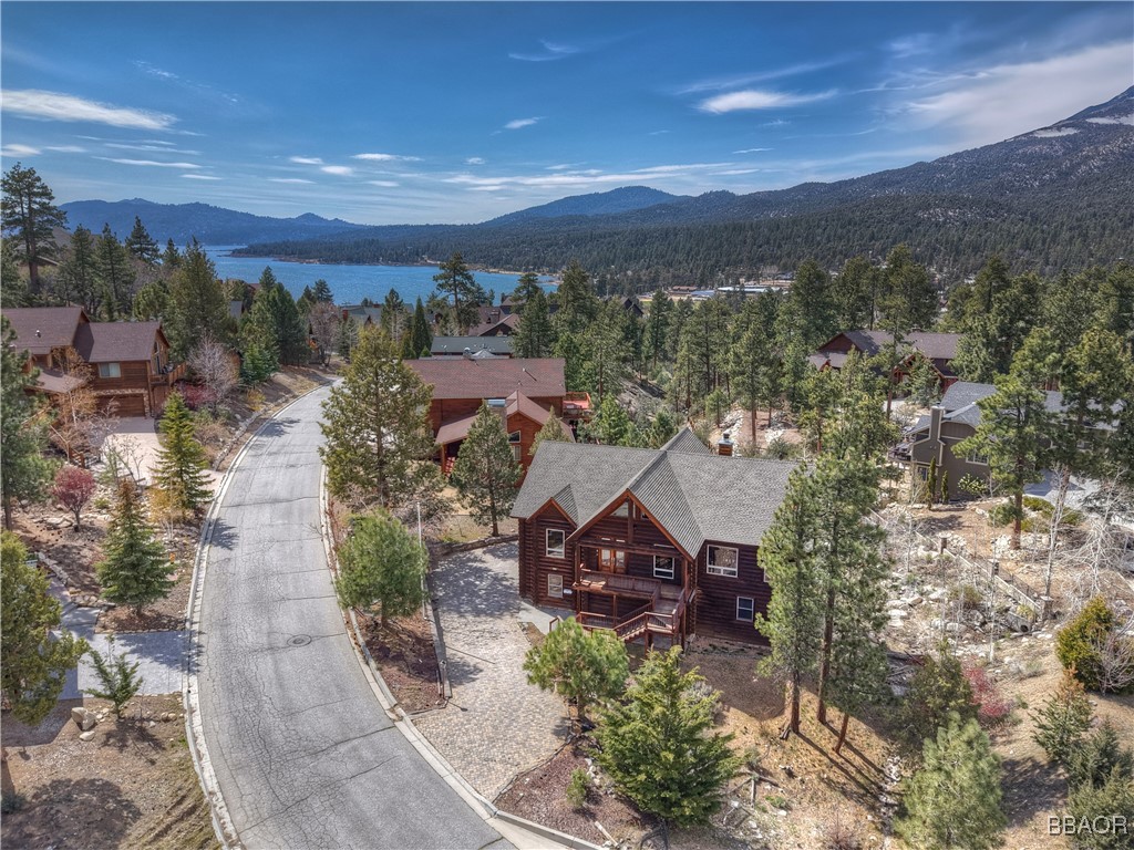 42400 Eagle Ridge Drive Property Photo 1