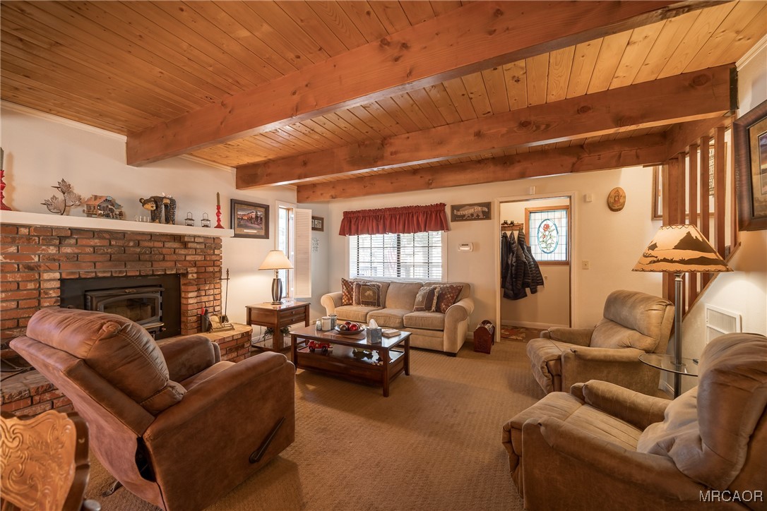 301 Downey Drive Property Photo 10