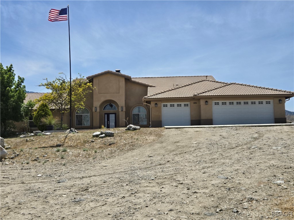 10160 Pineview Road Property Photo 1