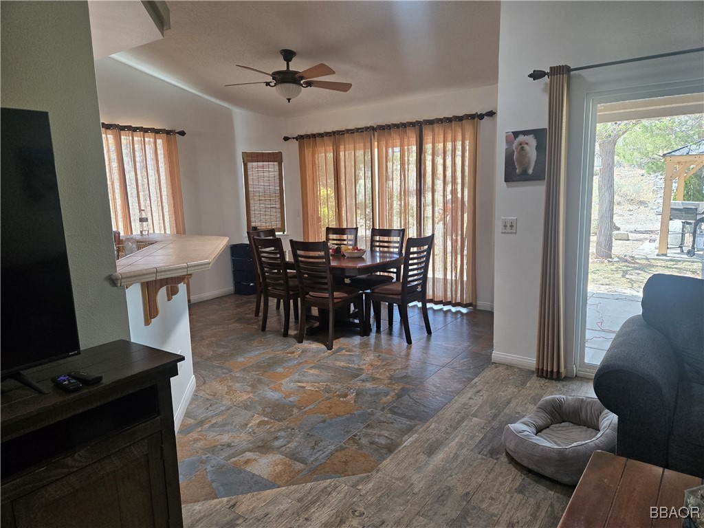 10160 Pineview Road Property Photo 10