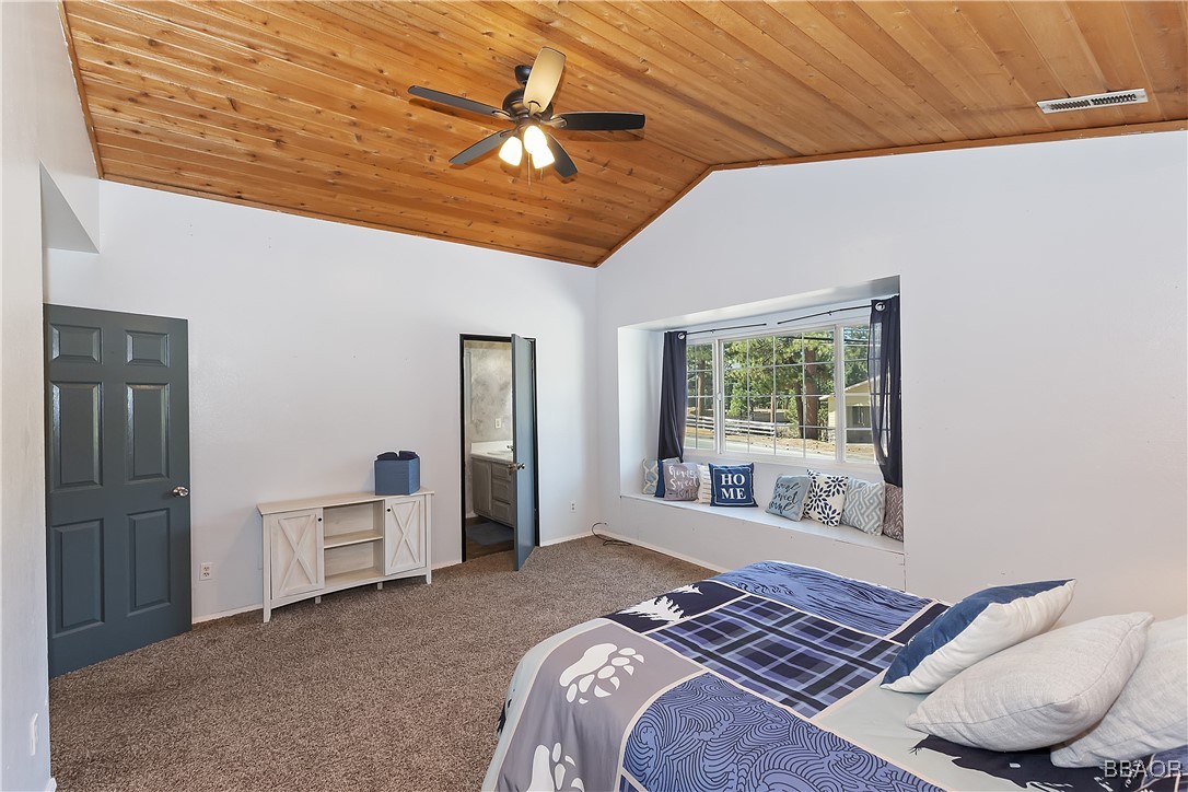 488 Division Drive Property Photo 17