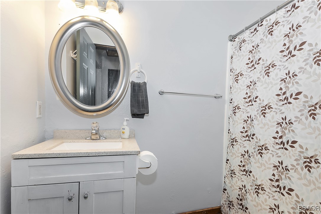 488 Division Drive Property Photo 26