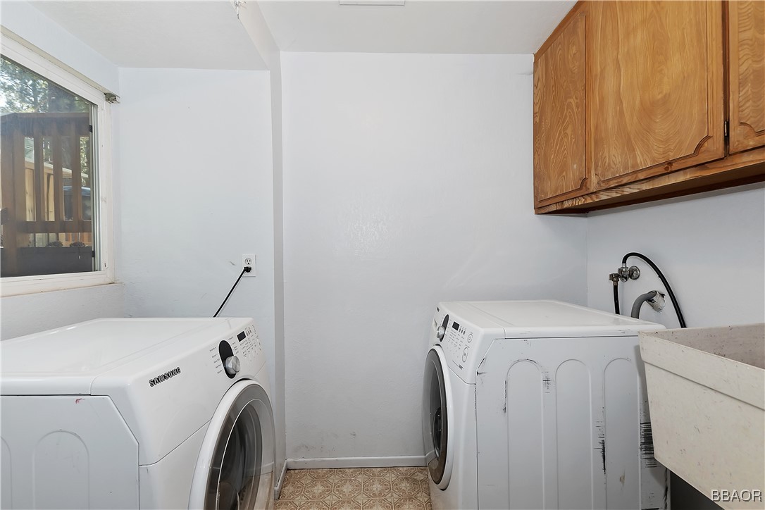 488 Division Drive Property Photo 28