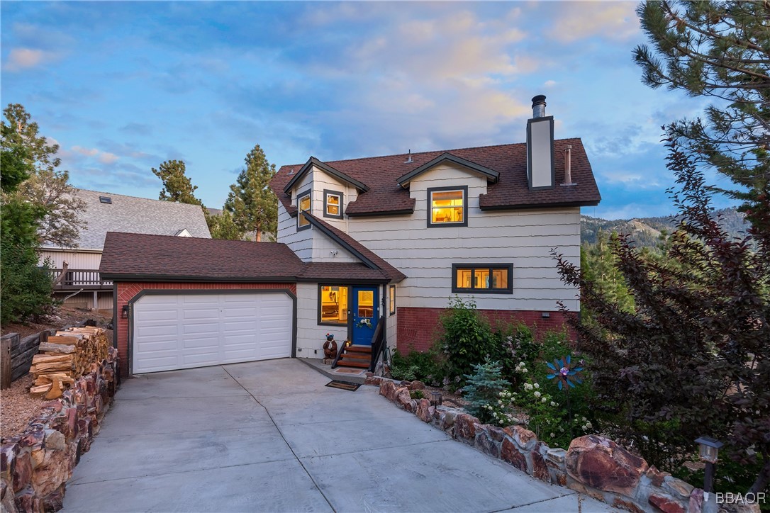 43811 Canyon Crest Drive Property Photo 1