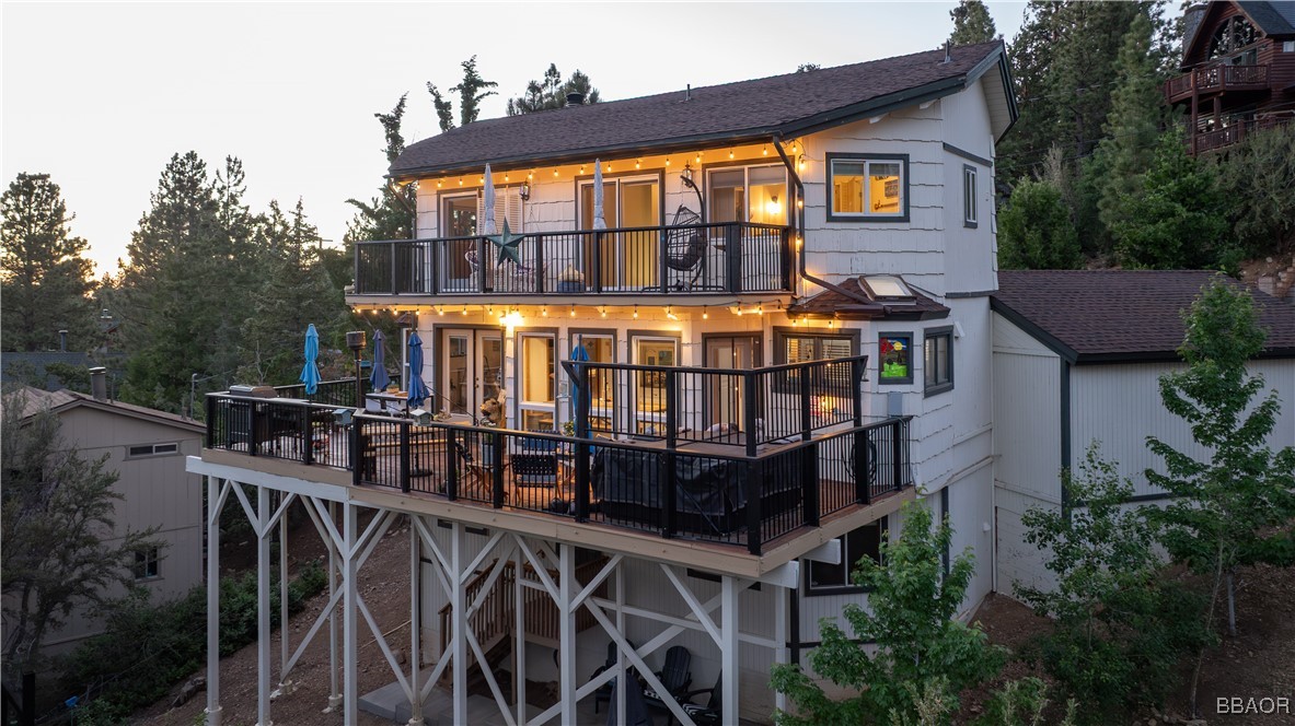 43811 Canyon Crest Drive Property Photo 2