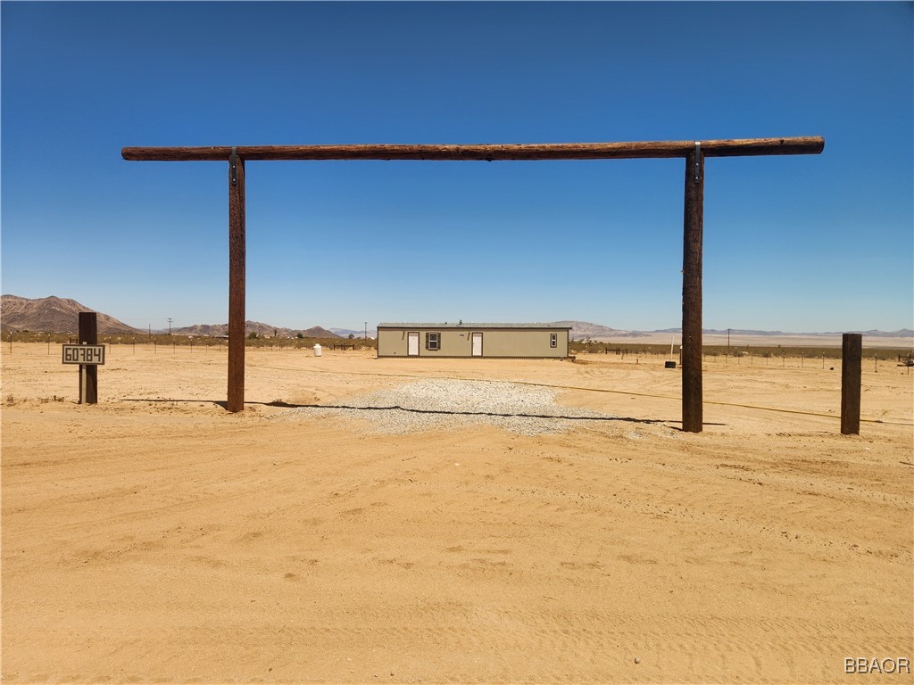 60784 Stagemans Road Property Photo 1