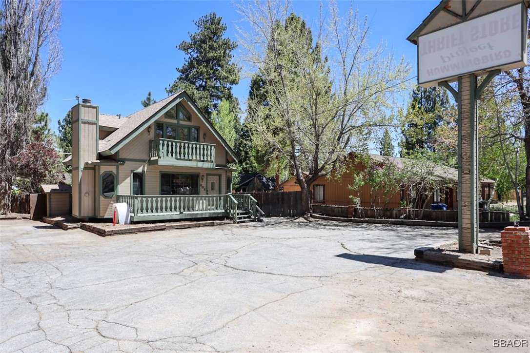 805 West Big Bear Blvd Boulevard Property Photo 1