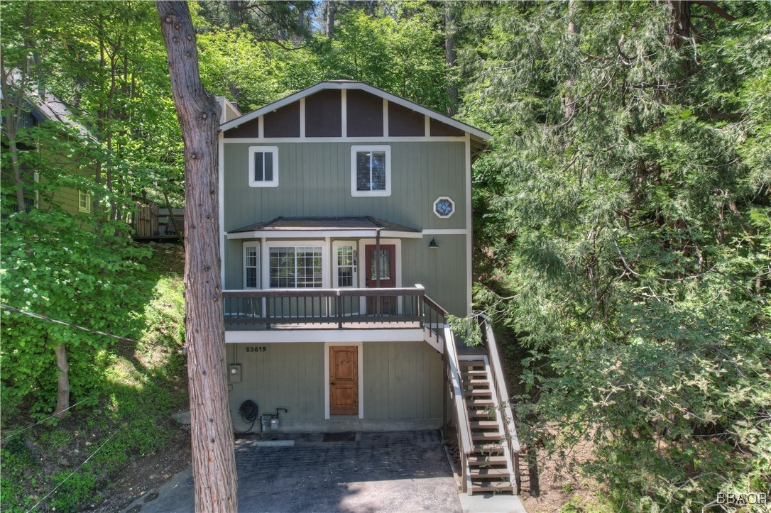 23819 Scenic Drive Property Photo 2