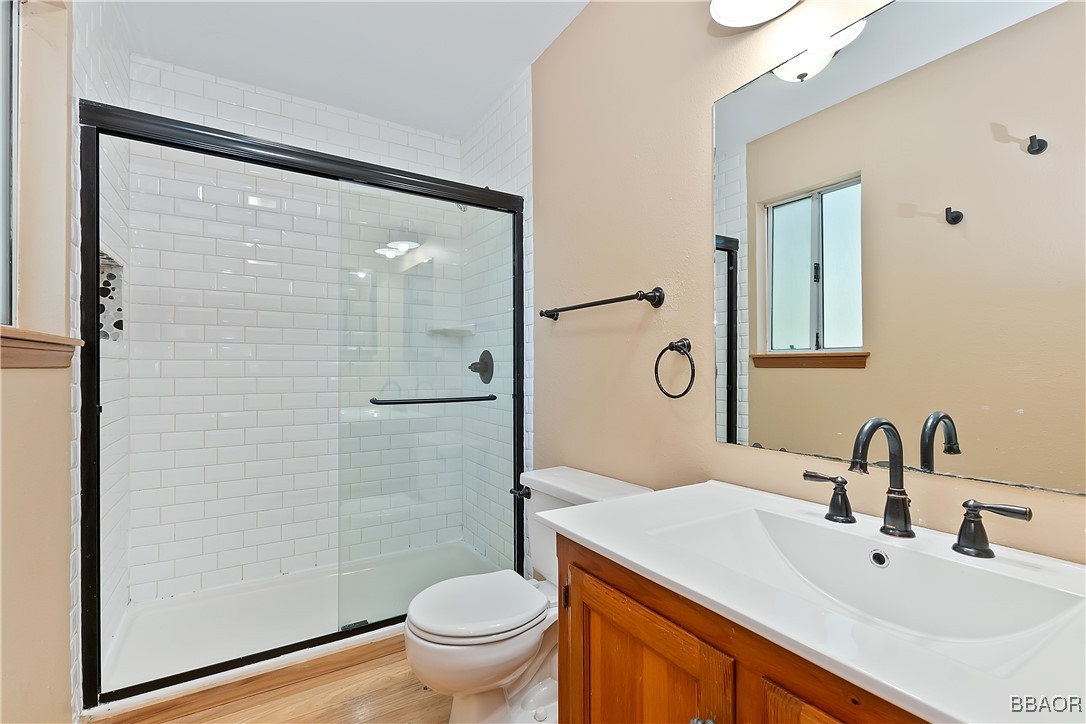 23819 Scenic Drive Property Photo 11