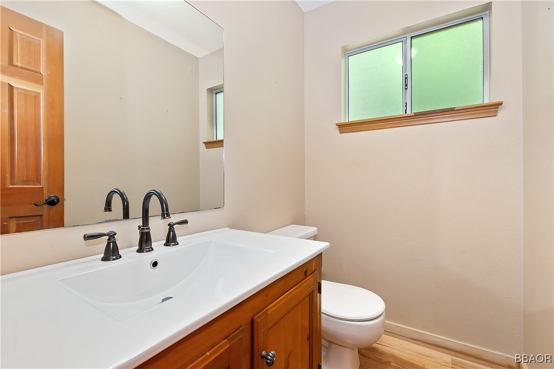 23819 Scenic Drive Property Photo 13