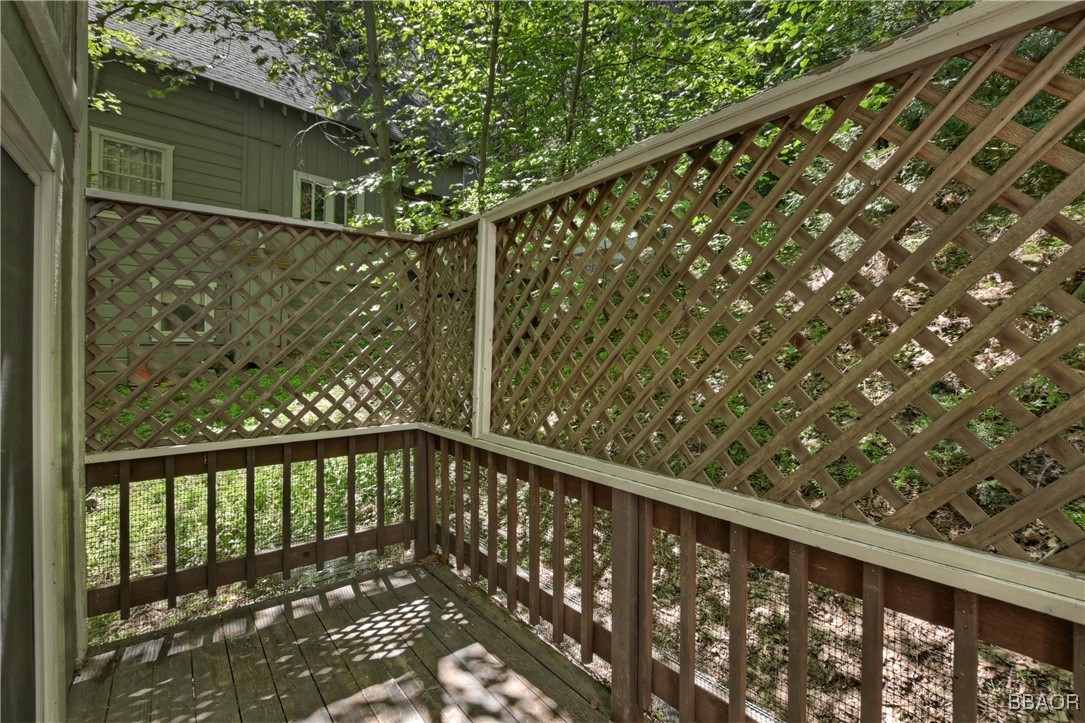 23819 Scenic Drive Property Photo 15