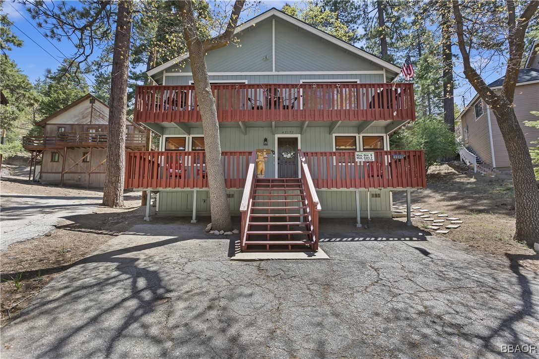 43122 Moonridge Road Property Photo