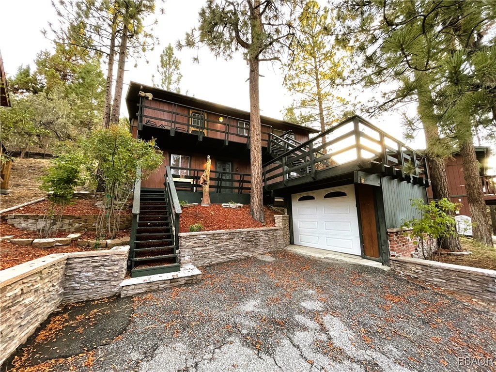 712 Booth Way Property Photo 1