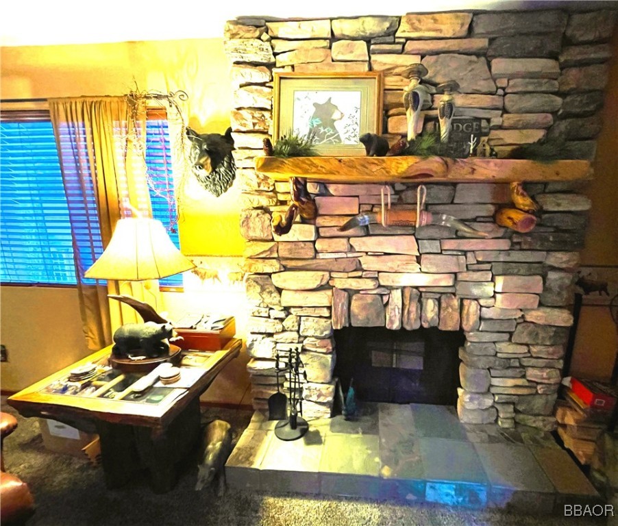 712 Booth Way Property Photo 14