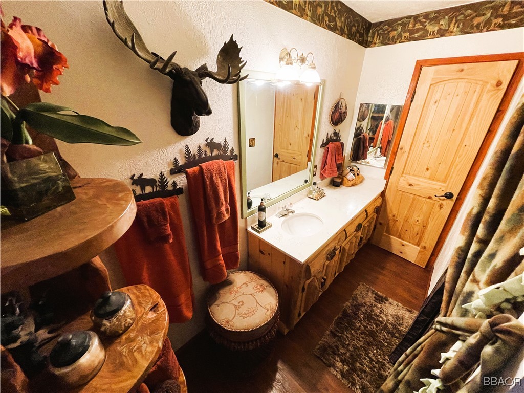 712 Booth Way Property Photo 29