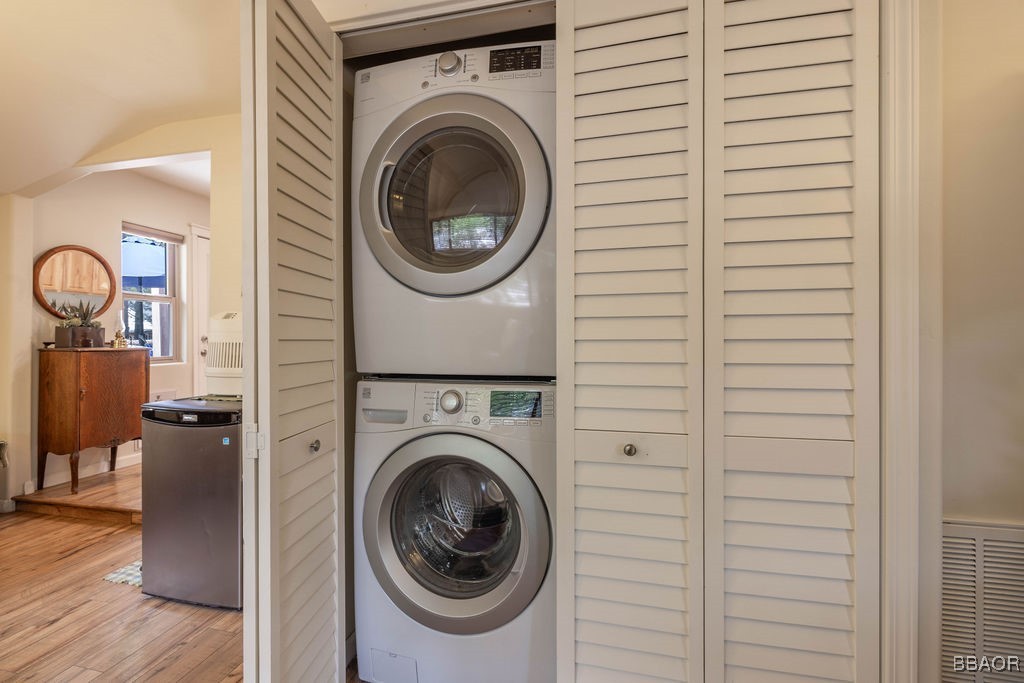 908 Myrtle Avenue Property Photo 31