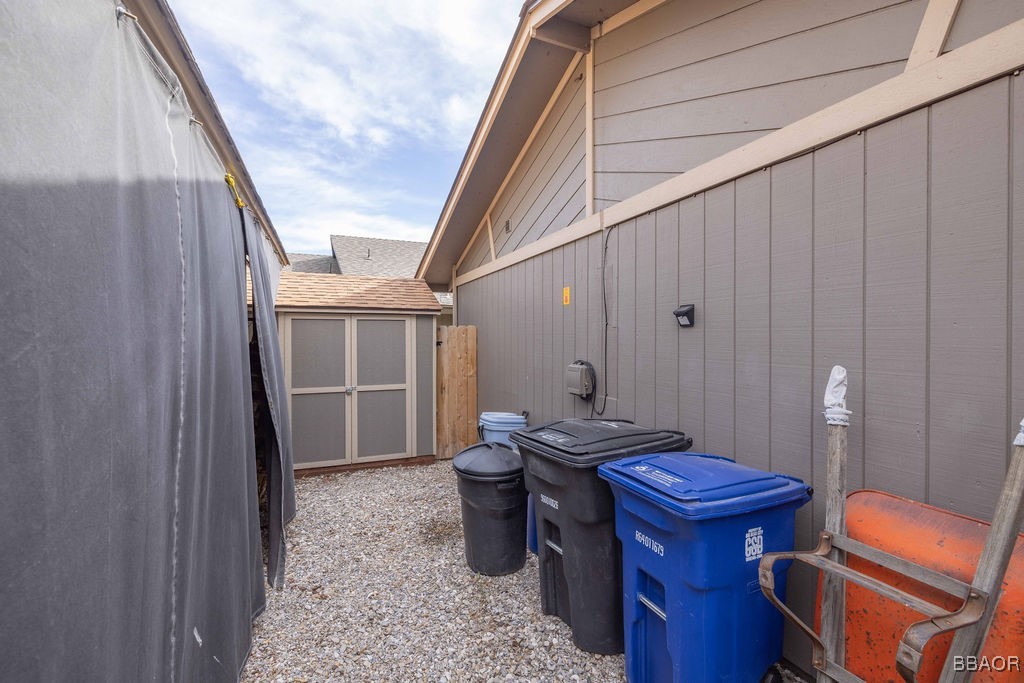 908 Myrtle Avenue Property Photo 35