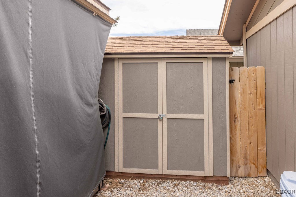 908 Myrtle Avenue Property Photo 36