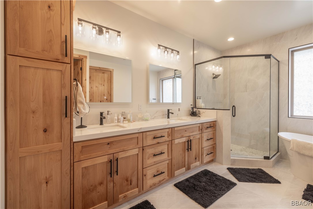 1635 Shenandoah Way Property Photo 16