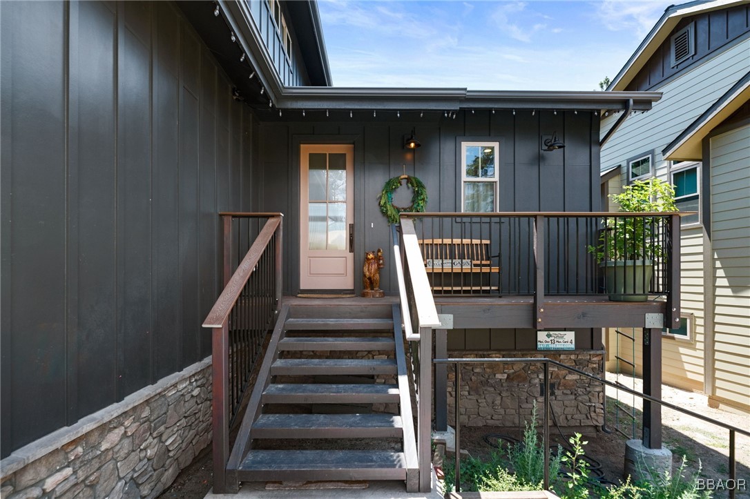 826 Pine Meadow Court Property Photo 4