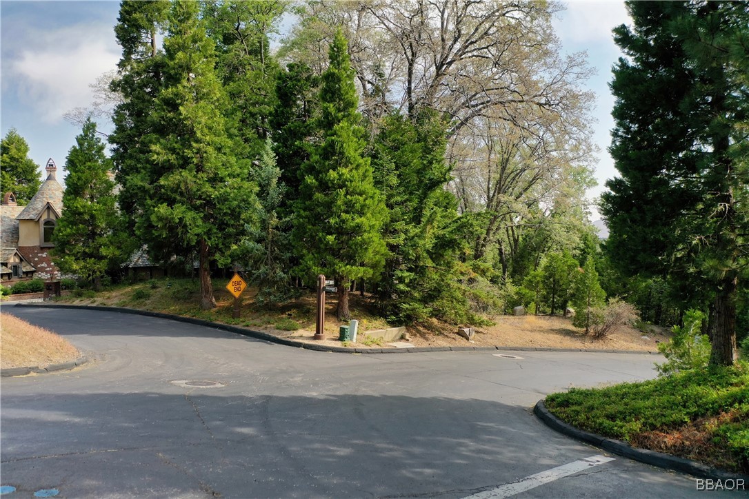 399 Cedar Ridge Drive Property Photo 1