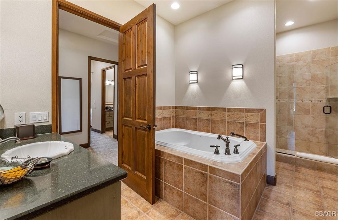 40671 Village Drive 13a Property Photo 14