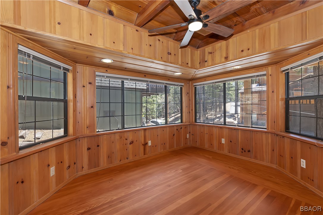 33294 Wild Rose Drive Property Photo 13