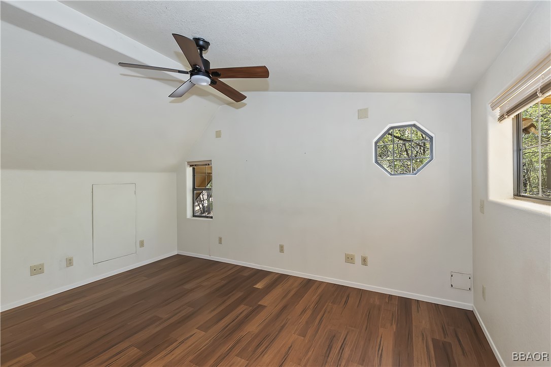 33294 Wild Rose Drive Property Photo 21