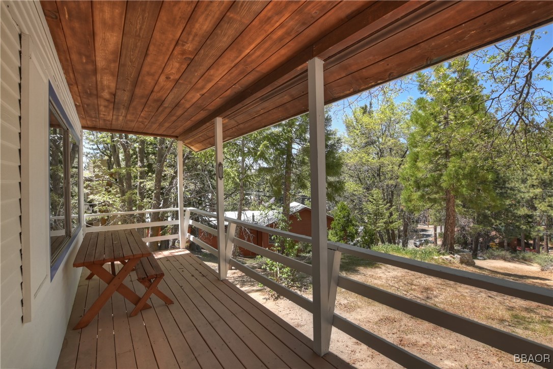 33521 Holcomb Creek Drive Property Photo 8