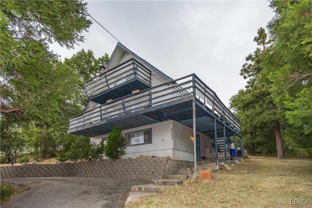 27786 Matterhorn Drive Property Photo 1