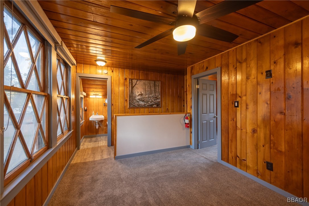 1025 West Big Bear Boulevard Property Photo 28