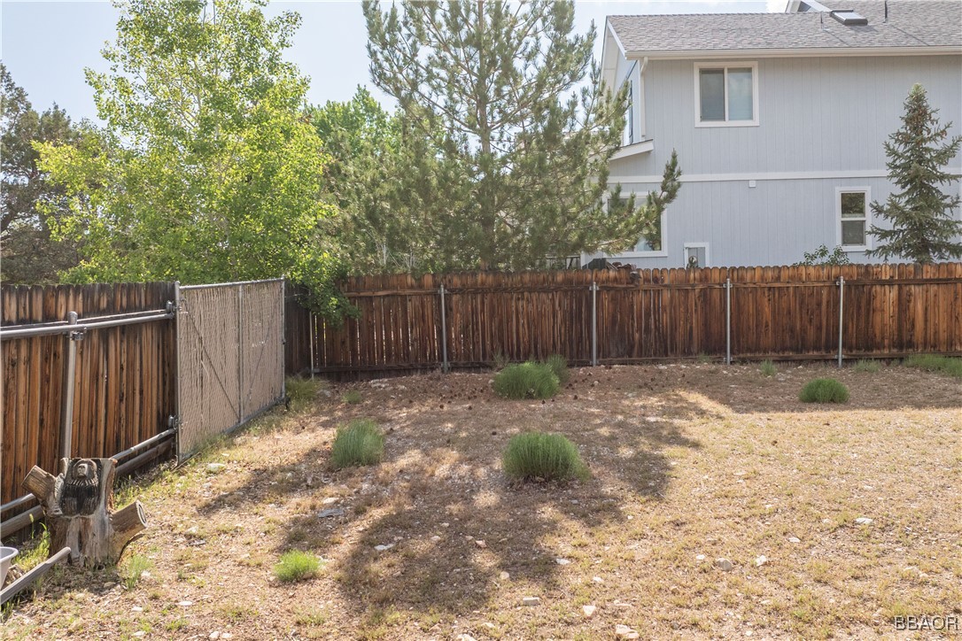1240 Panorama Drive Property Photo 4