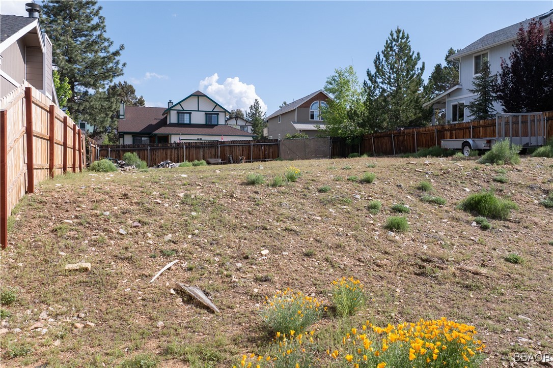 1240 Panorama Drive Property Photo 7