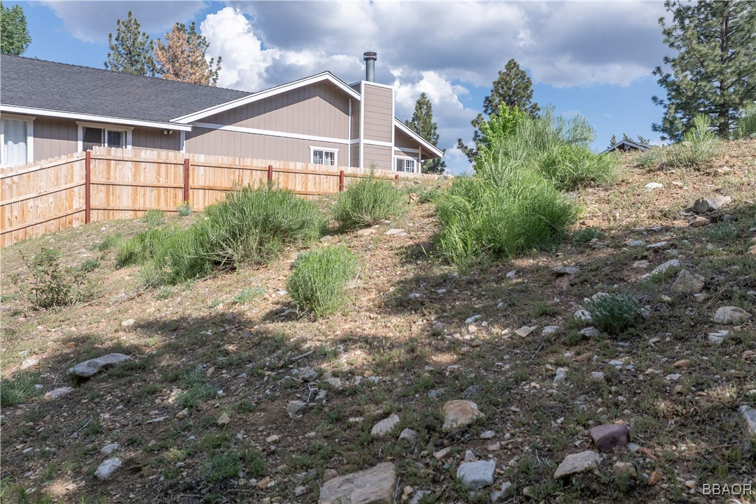 1240 Panorama Drive Property Photo 8