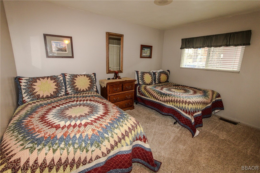 675 Main Street Property Photo 15