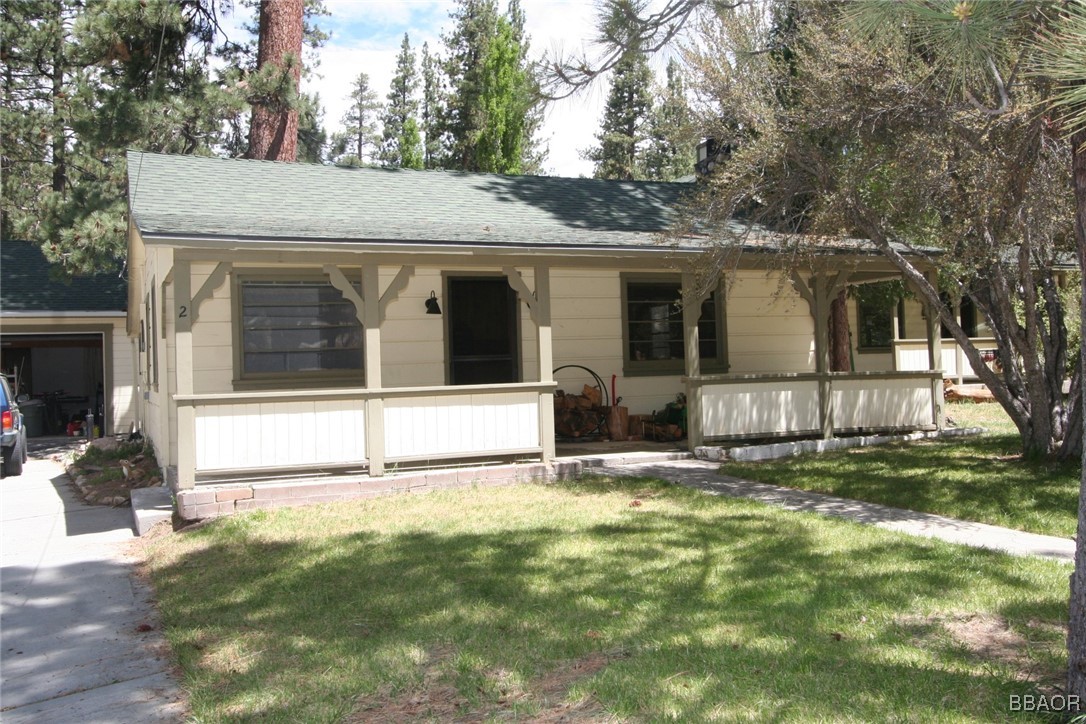 1004 Canyon Road 2 Property Photo 1