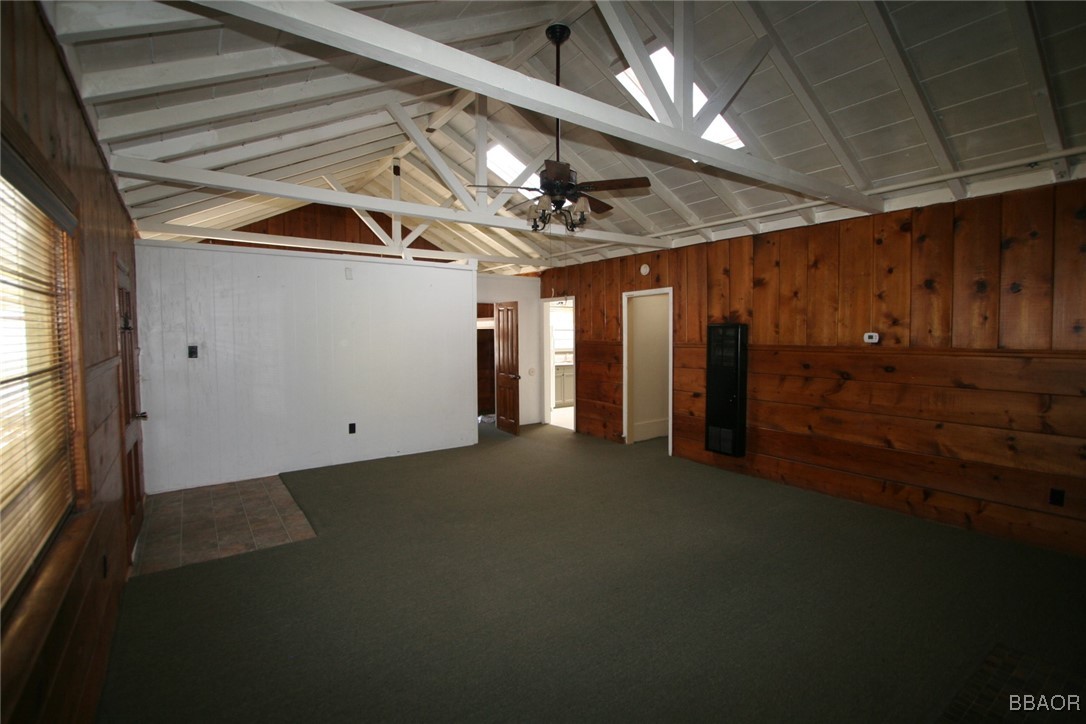 1004 Canyon Road 2 Property Photo 3
