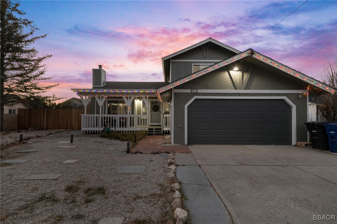 913 Mount Doble Drive Property Photo 7