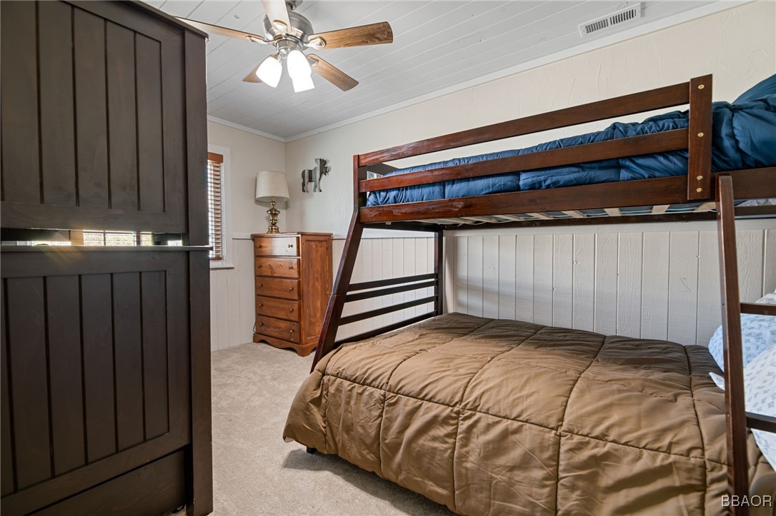 913 Mount Doble Drive Property Photo 28