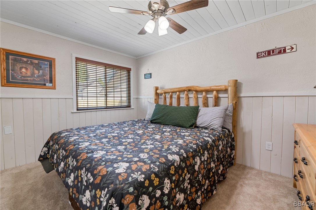 913 Mount Doble Drive Property Photo 30