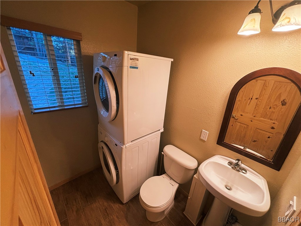 33308 Iris Drive Property Photo 10