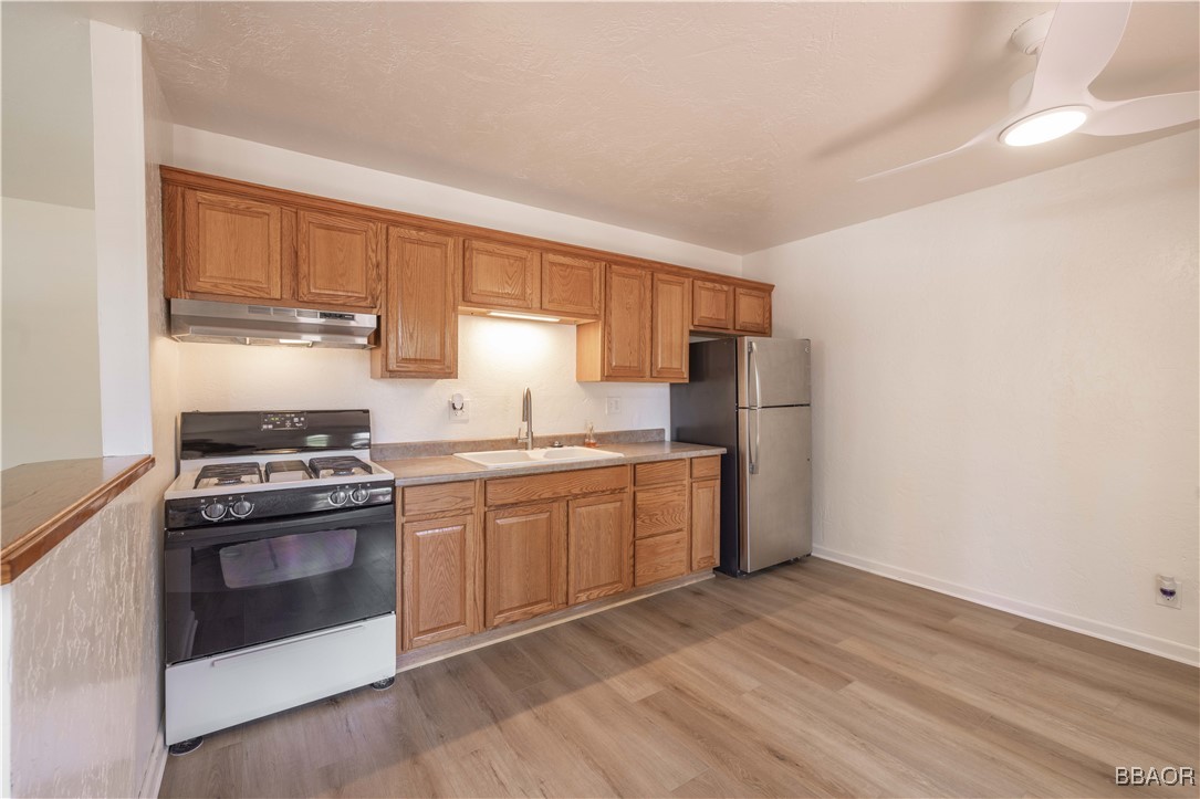 1044 East Country Club Boulevard Property Photo 4