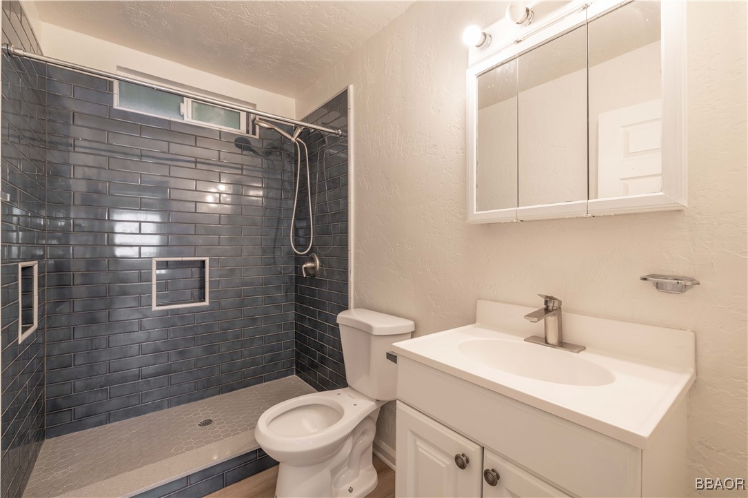 1044 East Country Club Boulevard Property Photo 10