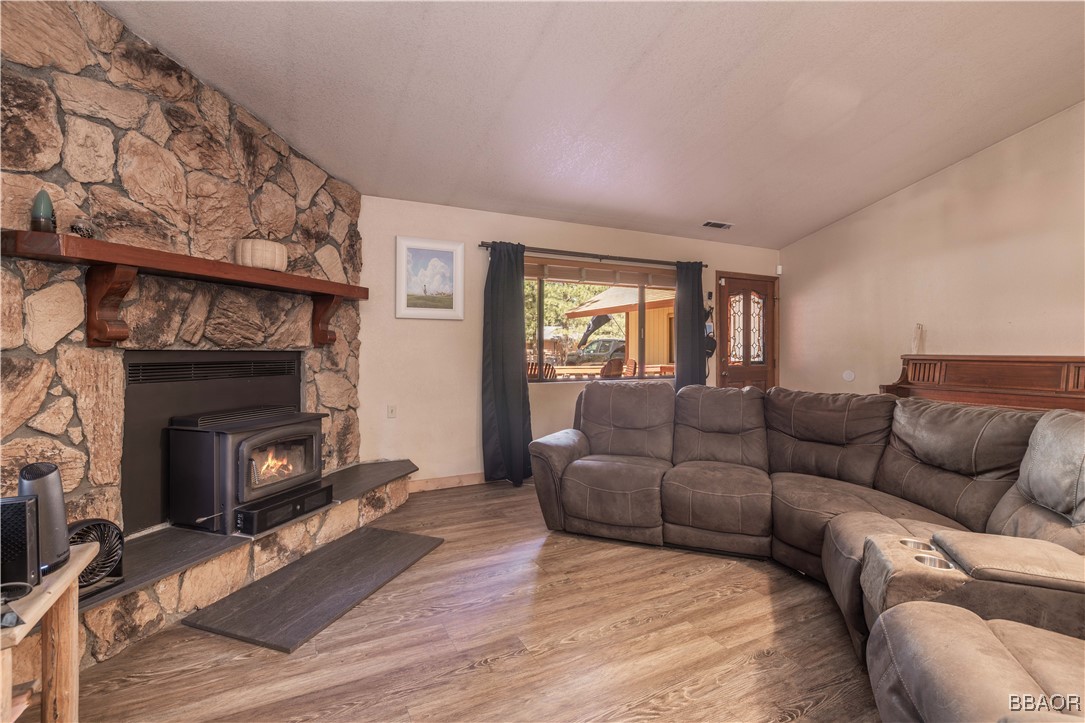 1064 Pine Lane Property Photo 15