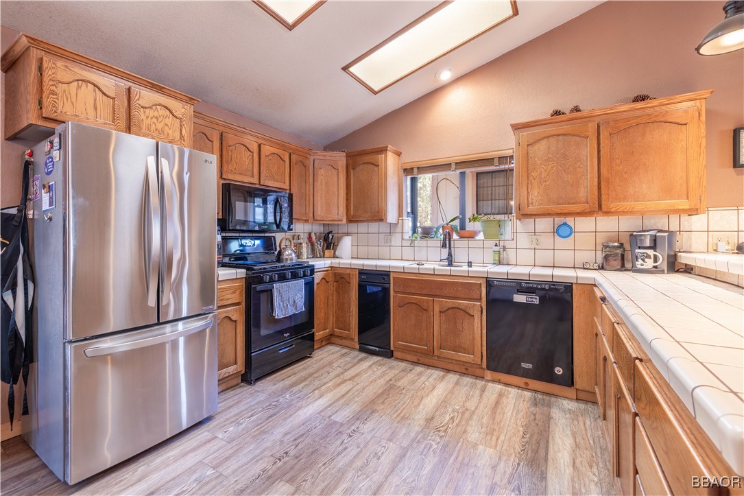 1064 Pine Lane Property Photo 17