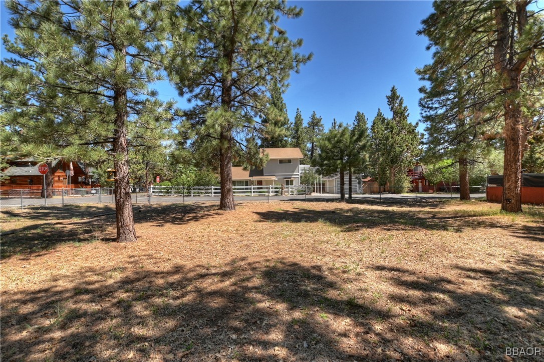 721 Riverside Avenue Property Photo 36